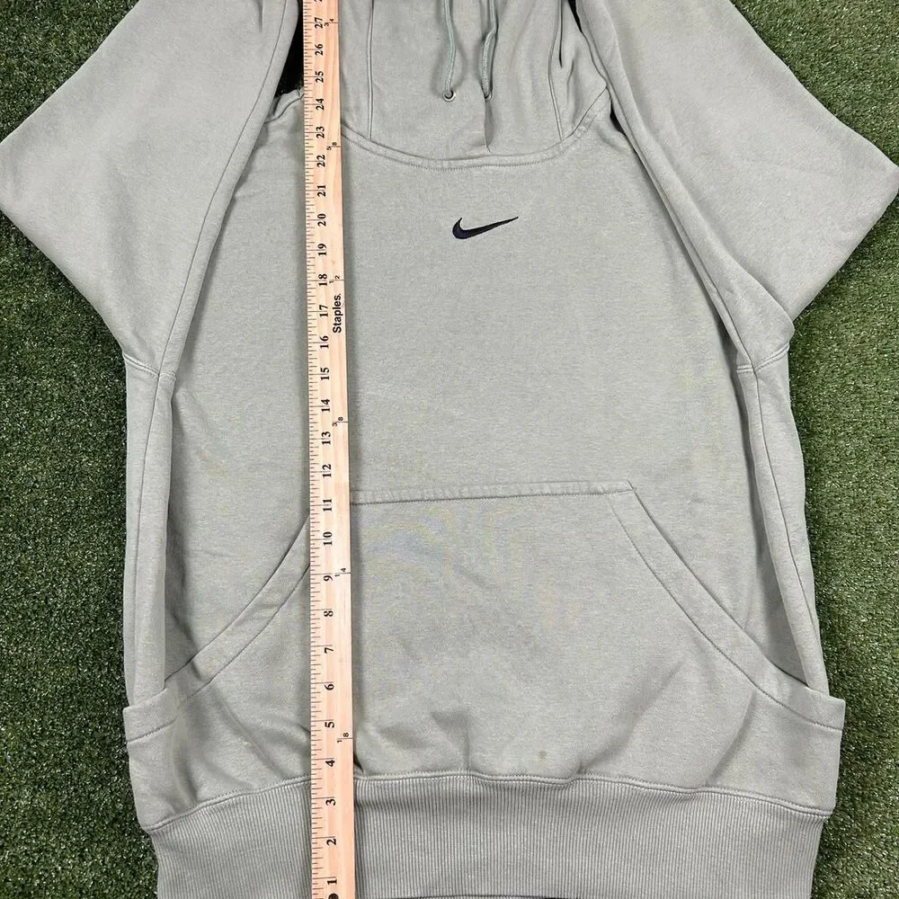 Nike Men's Grey and Green Hoodie